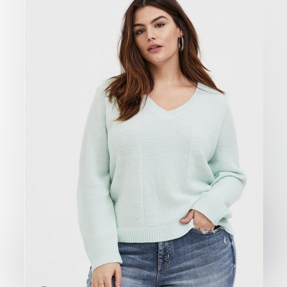 Torrid Mint Green Pullover Sweater (size 00)